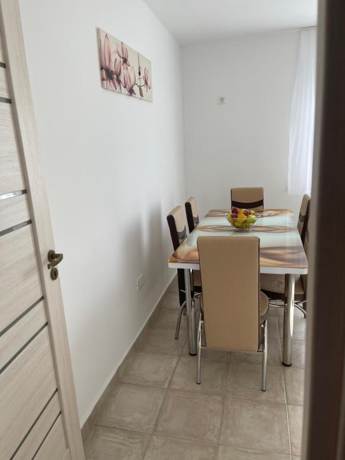 Bymandu Apartment Corbu  Ngoại thất bức ảnh